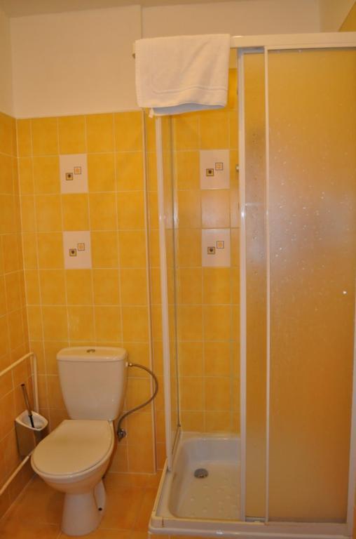 Sport Hotel Ostrov Trenčín Værelse billede