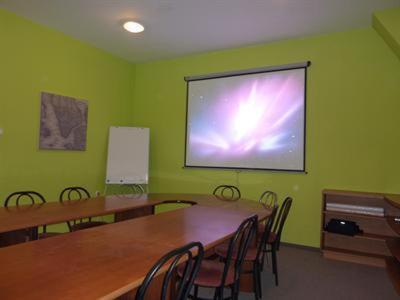 Sport Hotel Ostrov Trenčín Eksteriør billede